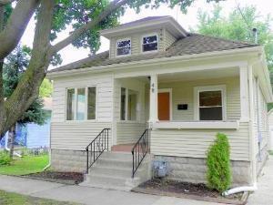 48 N 12th St., St. Charles, IL 60174