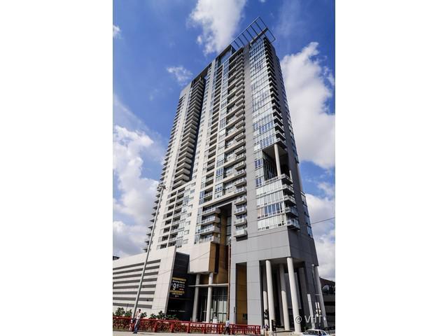 737 W Washington St. #1008, Chicago, IL 60661