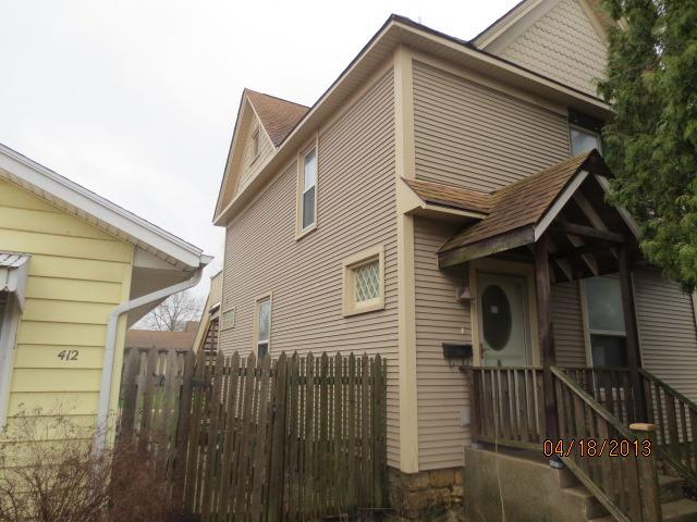 414 S 1st St., Rockford, IL 61104