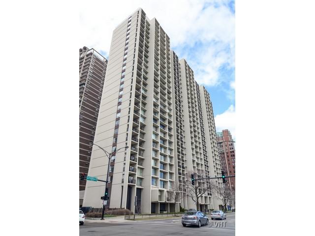 3200 N Lake Shore Dr. #1602, Chicago, IL 60657