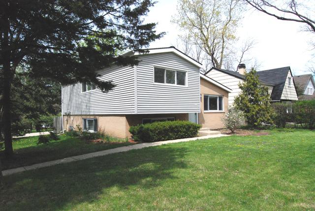 404 Lawrence Ave., Glen Ellyn, IL 60137