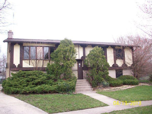 18841 Cedar Ct., Country Club Hills, IL 60478