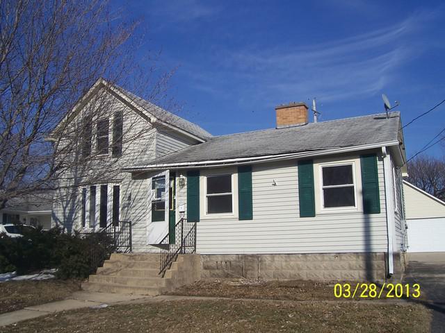 660 South Ave., Sycamore, IL 60178