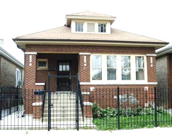 5927 S Mozart St., Chicago, IL 60629