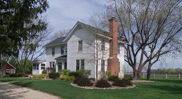 4767 E 18th Rd., Leland, IL 60531