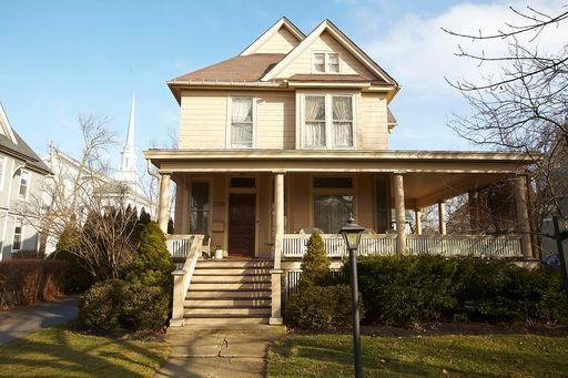 113 S Kensington Ave., La Grange, IL 60525