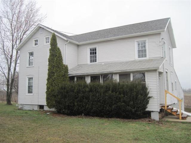 3652 E Lamm Rd., Freeport, IL 61032