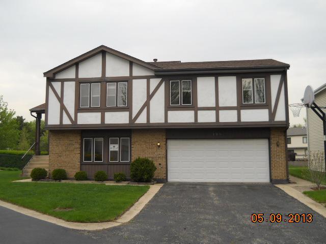 109 Ironwood Ct., Rolling Meadows, IL 60008