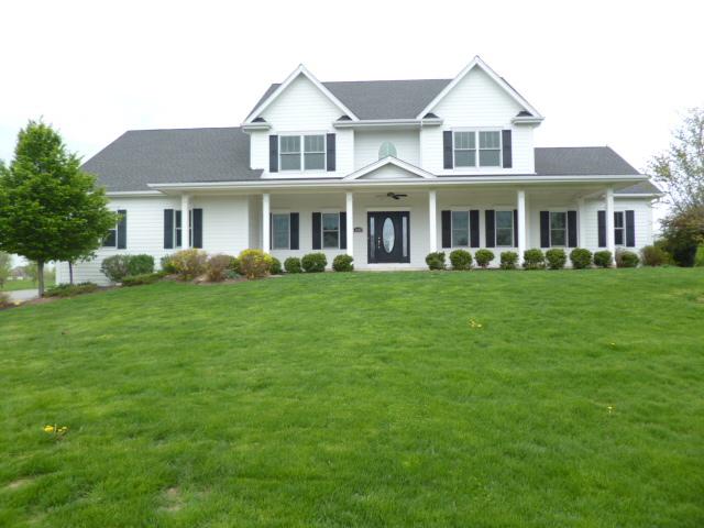 1932 Spring Valley Dr., Elburn, IL 60119