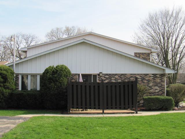 1909 Rosewood Ct. #3D, Darien, IL 60561