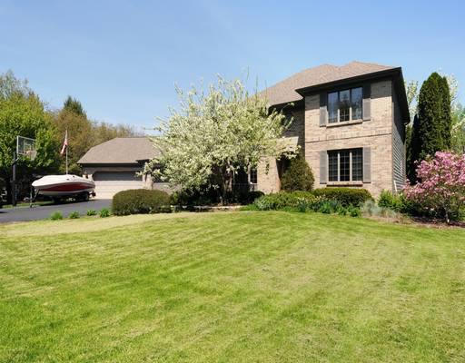 30W180 Estes St., Naperville, IL 60563