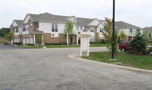 8815 Concord Ln. #H, Justice, IL 60458