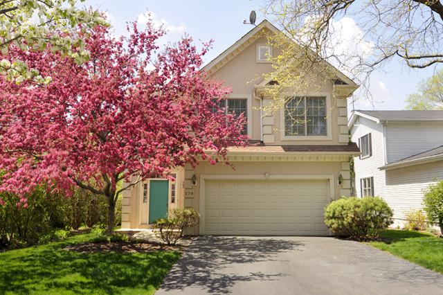 176 Hillcrest Ave., Glen Ellyn, IL 60137