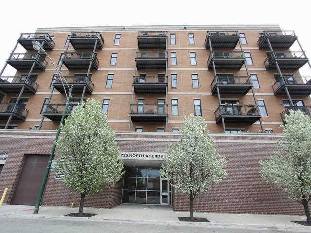 725 N Aberdeen St. #402, Chicago, IL 60642