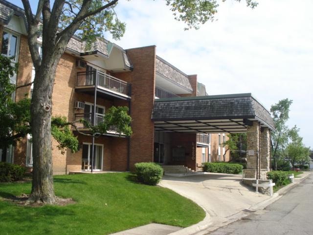 4250 Saratoga Ave. #L314, Downers Grove, IL 60515