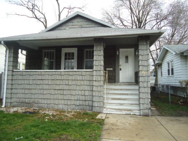 238 157th St., Calumet City, IL 60409