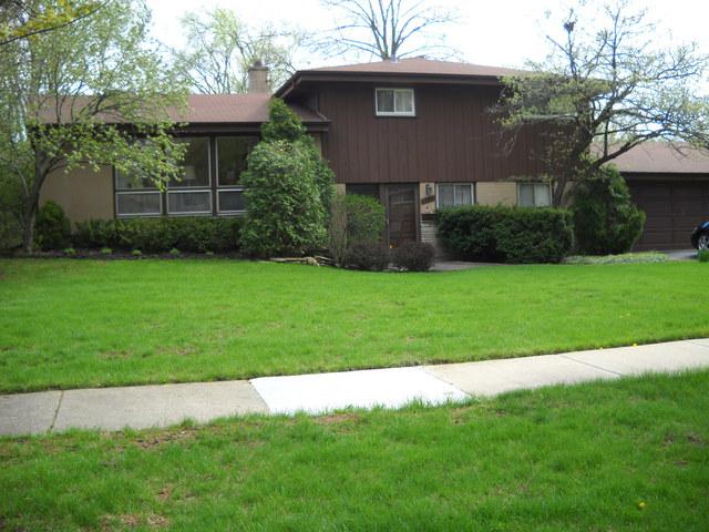 1740 Heather Ln., Highland Park, IL 60035