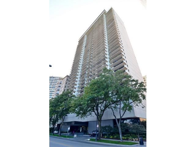 1212 N Lake Shore Dr. #6AN, Chicago, IL 60610