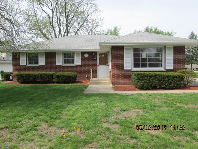 1030 Lehnertz Ave., Aurora, IL 60505