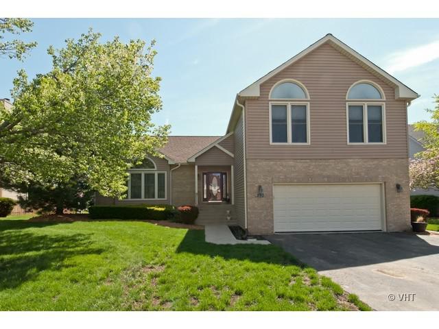 280 Hidden Creek Rd., Lake Zurich, IL 60047