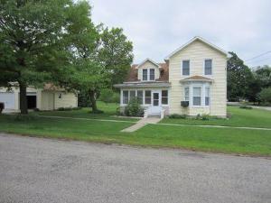 407 S Washington St., Sheffield, IL 61361