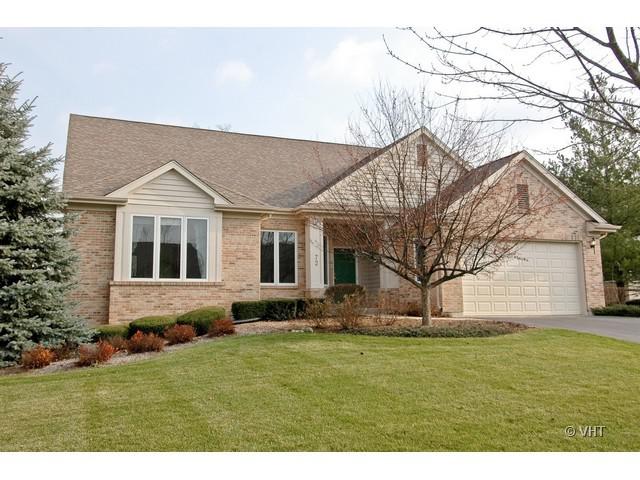 72 Brittany Dr., Oakwood Hills, IL 60013