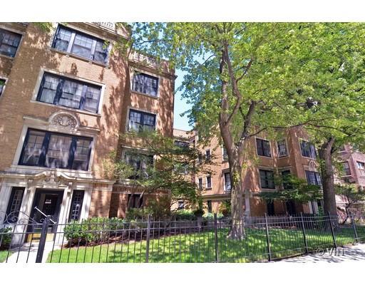 702 W Gordon Ter. #3A, Chicago, IL 60613
