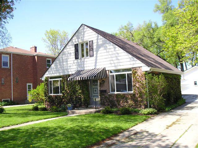 614 Beach Ave., La Grange Park, IL 60526
