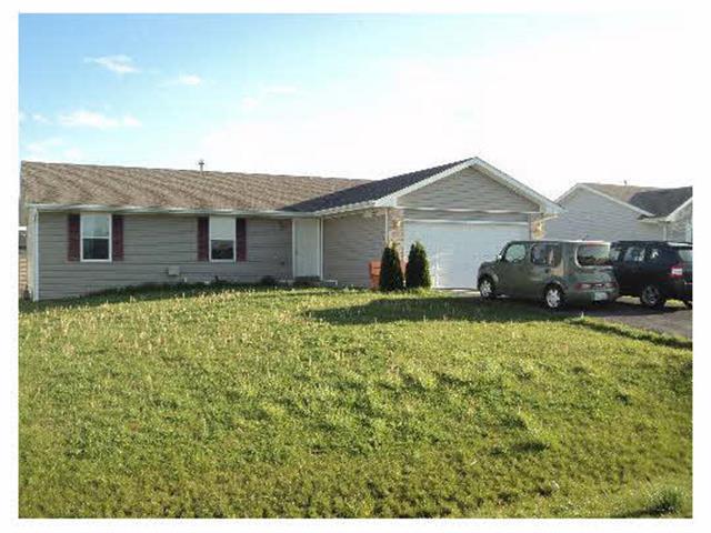 166 Prairie Moon Dr., Davis Junction, IL 61020