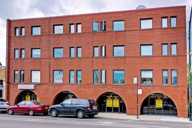 805 W Wolfram St. #3, Chicago, IL 60657