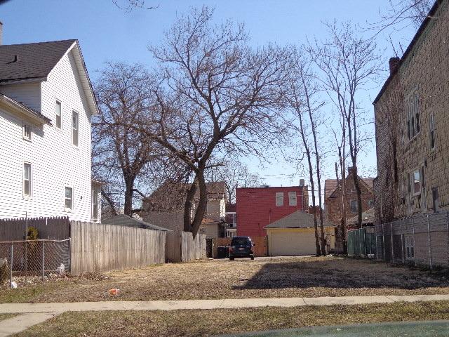 10843 S Edbrooke Ave., Chicago, IL 60628