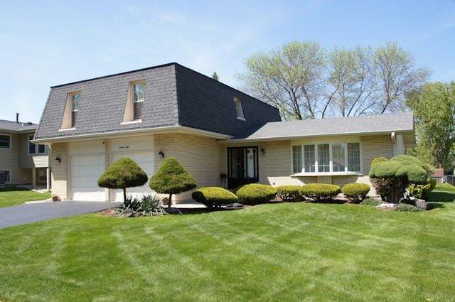 1350 Palmer St., Downers Grove, IL 60516