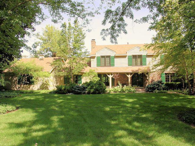 26 Overbrook Rd., South Barrington, IL 60010