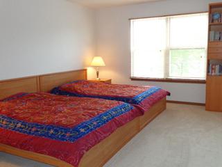 1344 Clavey Ln., Gurnee, IL 60031