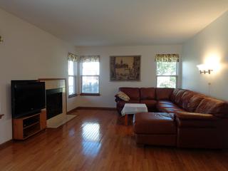 1344 Clavey Ln., Gurnee, IL 60031