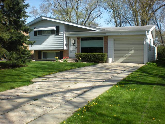 318 Voltz Rd., Northbrook, IL 60062
