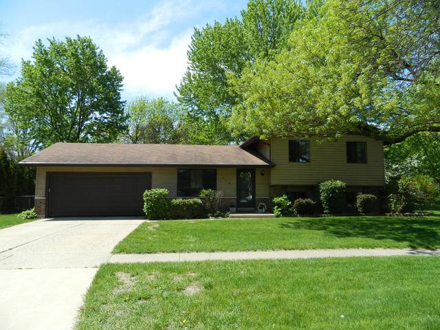 409 Kensington Dr., Mchenry, IL 60050