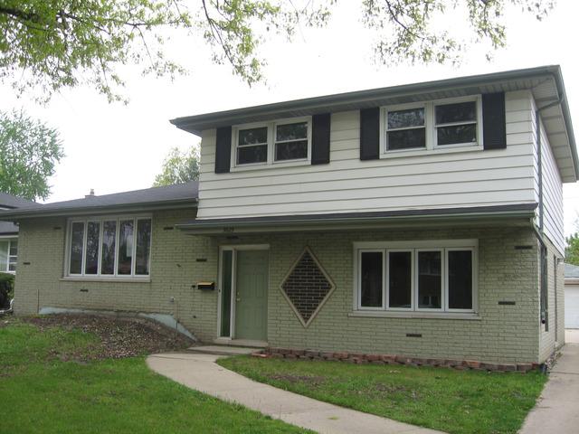 5625 W 98th Pl, Oak Lawn, IL 60453