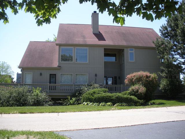 5906 Wild Plum Rd., Crystal Lake, IL 60014