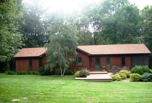 911 Melugins Grove Rd., Compton, IL 61318