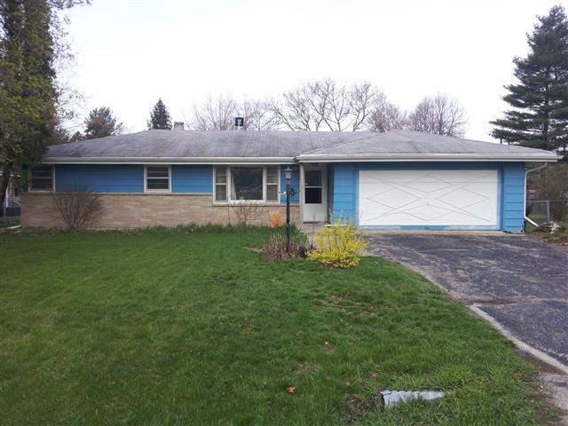 8306 N Alpine Rd., Machesney Park, IL 61115