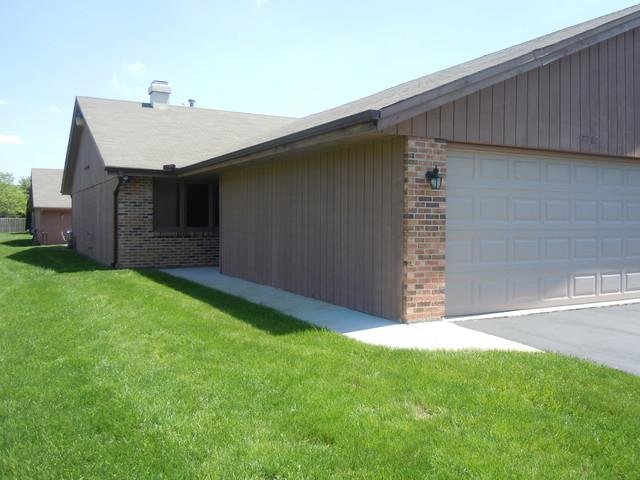 7287 Colosseum Dr. #1, Rockford, IL 61107