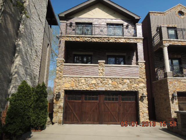 2953 N Honore St., Chicago, IL 60657
