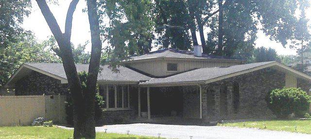 8903 W 83rd Pl., Justice, IL 60458