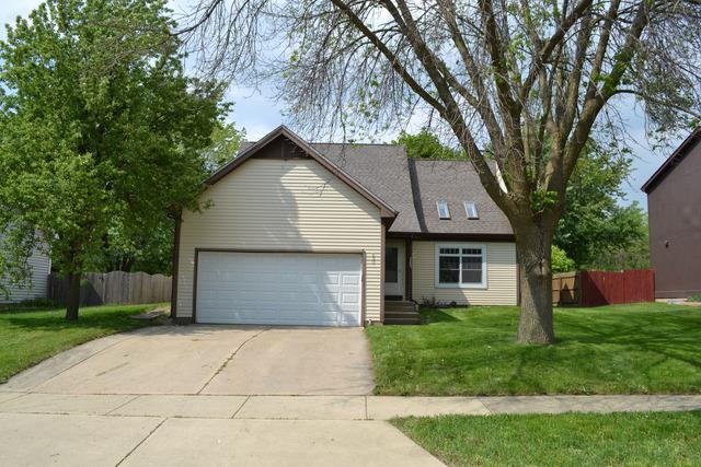 500 Wellington Dr., Streamwood, IL 60107