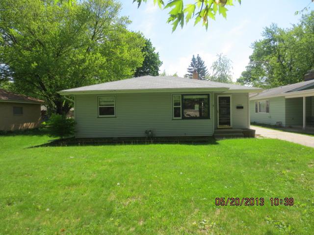 1407 Scottswood Rd., Rockford, IL 61107