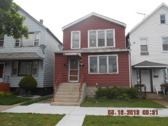 9735 S Escanaba Ave., Chicago, IL 60617