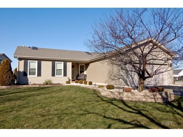1616 Stratton Pond Ln., Schaumburg, IL 60193
