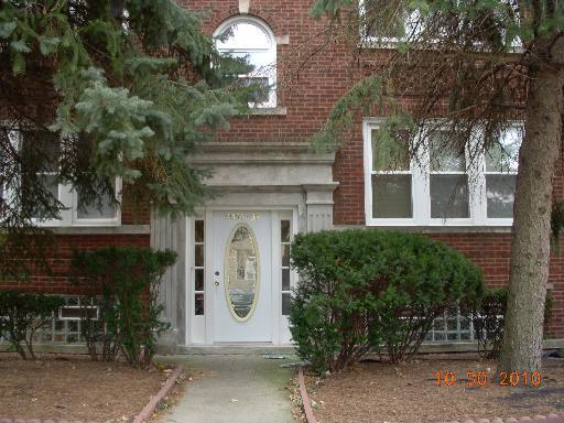 5057 W Roscoe St. #1, Chicago, IL 60641