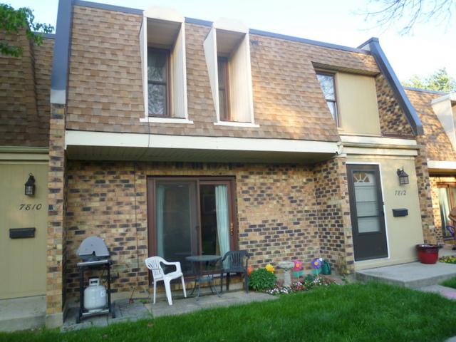 7812 S Woodward Ave., Woodridge, IL 60517